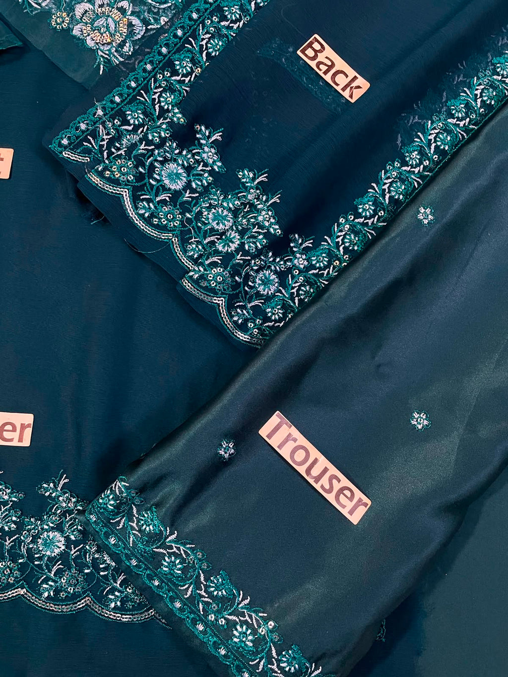 IZNIK MF-26071 Premium Chiffon With Emb Chiffon Dupatta Unstitched 3 Piece 2026