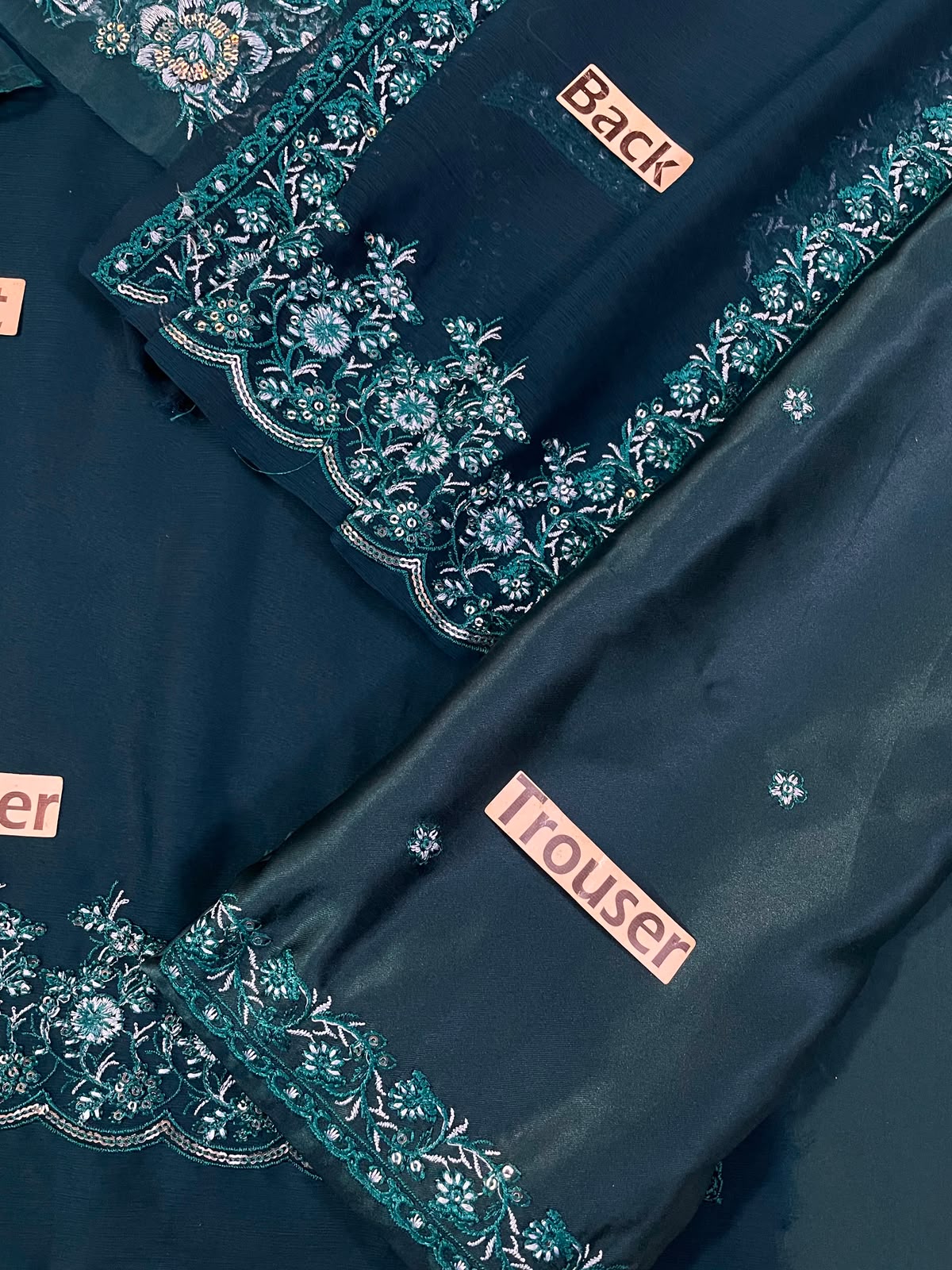 IZNIK MF-26071 Premium Chiffon With Emb Chiffon Dupatta Unstitched 3 Piece 2026