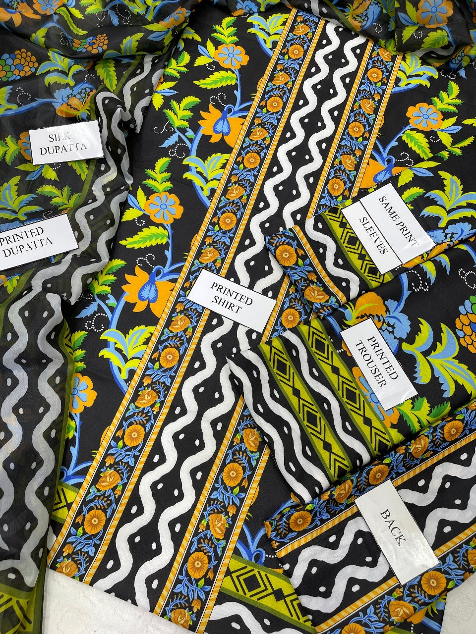 Lulusar black Elegant Digital Printed 3-Piece Swiss Lawn Unstitched
