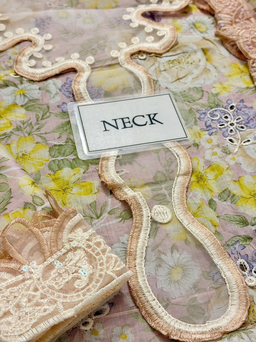 rn-image_picker_lib_temp_7fecaac2-2835-4e3d-9cd1-1a764b7e0792 - MF Collectionn
