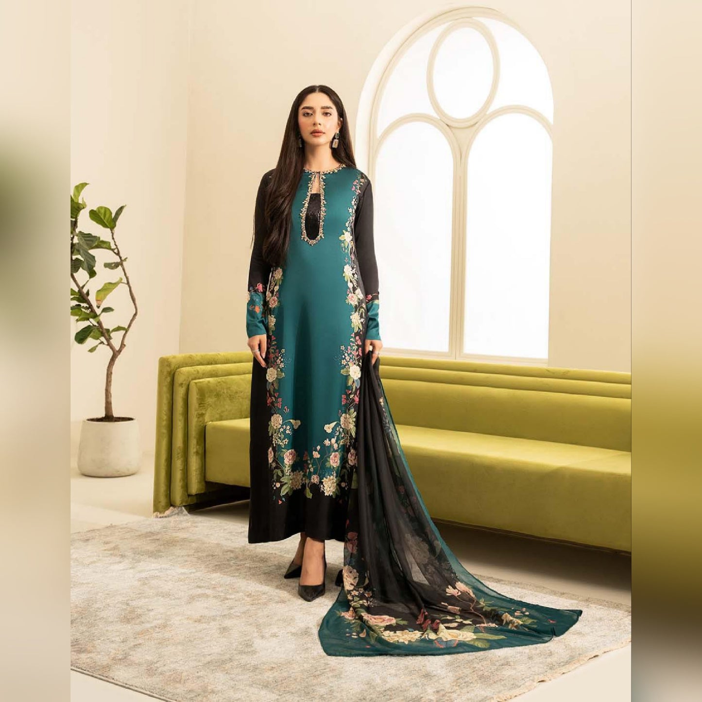Lulusar Green Black Silk Embroidery Dress Hand Work 3pc